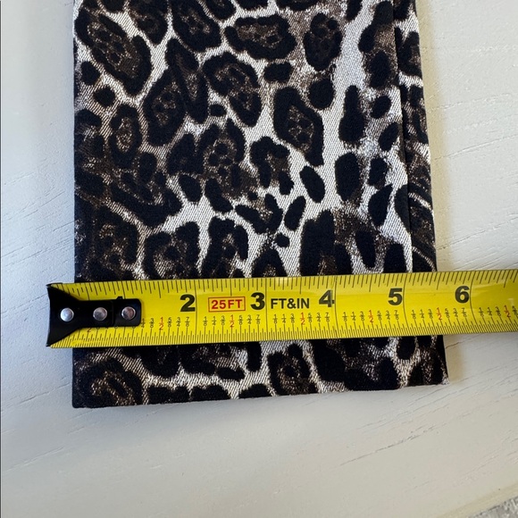 Alice + Olivia Leopard Print Pants - Saks- size 4- NWT! $150 - Picture 9 of 11